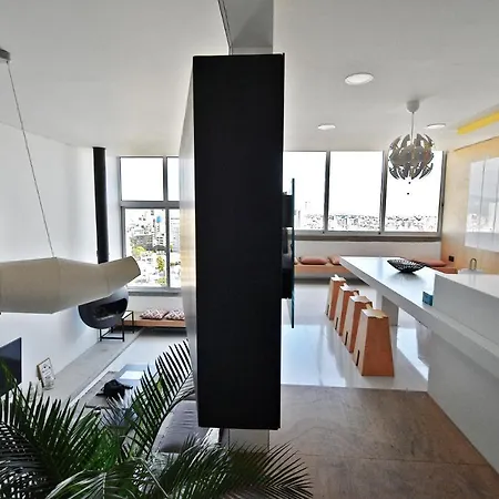 Unique 11th Floor Masterpiece Apartment