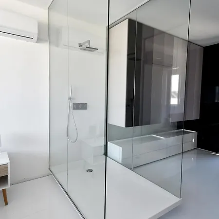 Unique 11th Floor Masterpiece Apartment